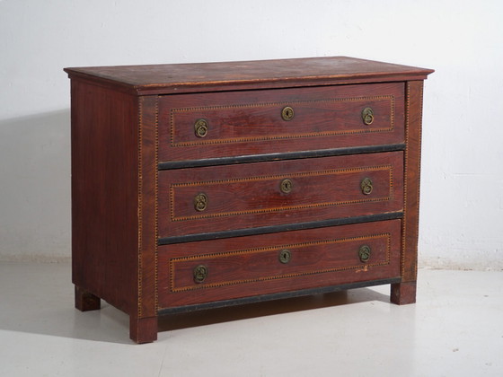 Central European Biedermeier chest of drawers in pine with four drawers – Central Europe, circa 1850 – Wood (photo 9 of 40)