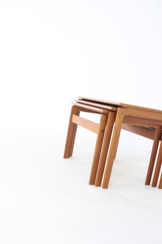 Image 1 of Tables gigognes danoises vintage « Plougslond »