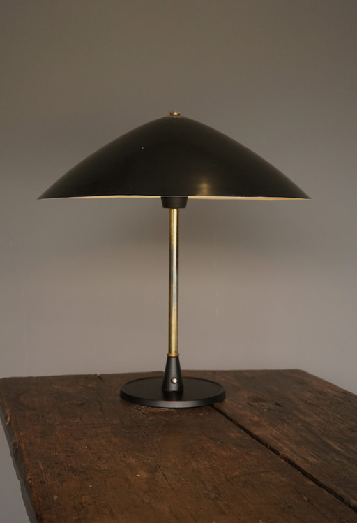 Vintage tafellamp toegeschreven aan Lyfa, Denemarken, jaren 1950