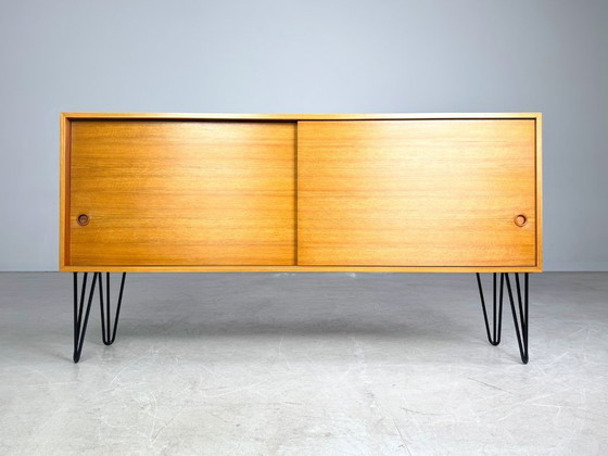 Image 1 of Original Midcentury Sideboard Nussbaum Vintage Hairpin Kommode