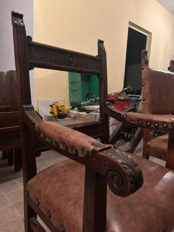 Image 1 of Poltrona in stile rinascimentale