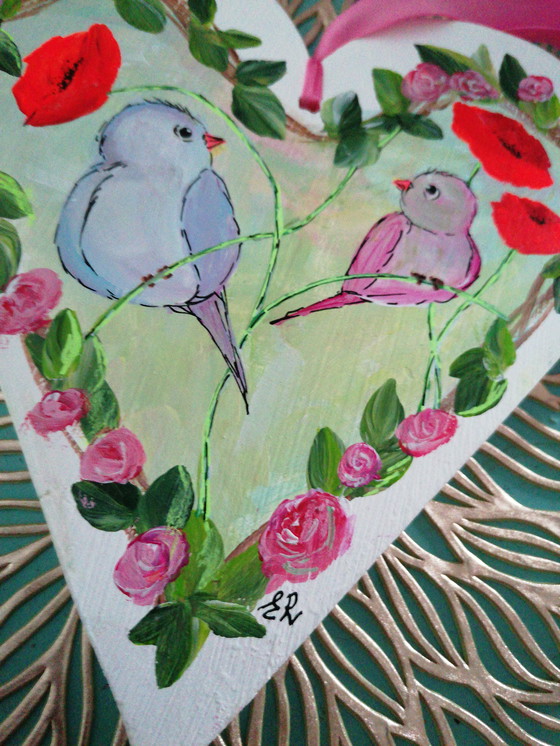 Image 1 of Coeur en bois peint à la main 