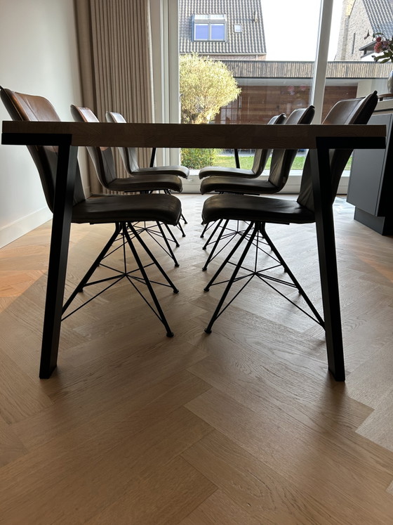 Bert Plantagie Set da pranzo Incl 6 Sedie in pelle – Iron, Wood (photo 4 of 11)