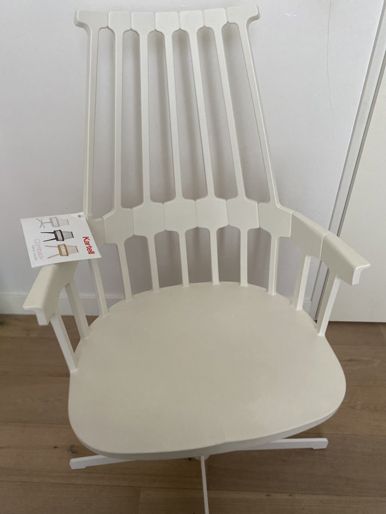 Image 1 of Kartell Comback Swivel white - new