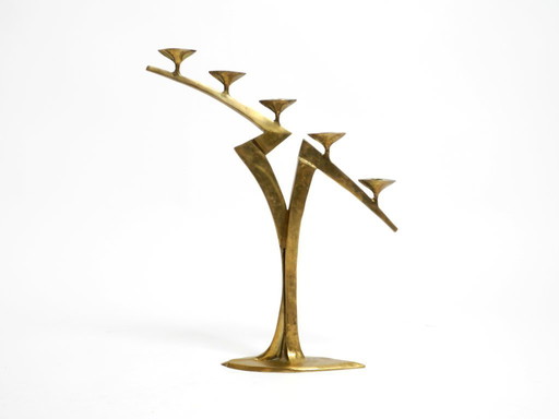 Großer außergewöhnlicher Mid Century Modern-Kerzenhalter aus Messing in brutalistischem Design