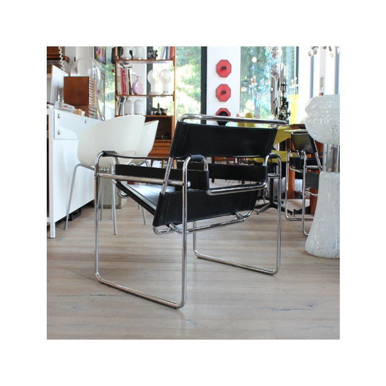 Image 1 of Chaise Wassily