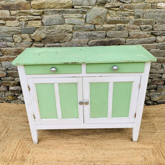 Image 1 of Buffet parisien vert et blanc