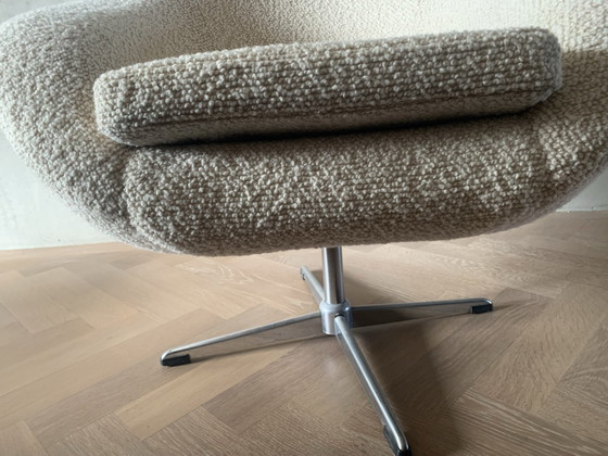 Silla giratoria con tela bouclé, Sillas giratorias, Textil, Cromo, Beige (foto 5 de 6)