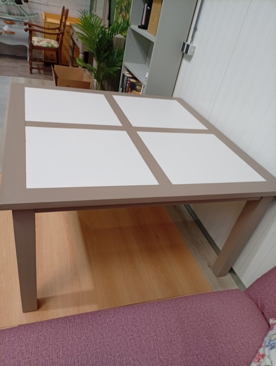 Image 1 of Dining table