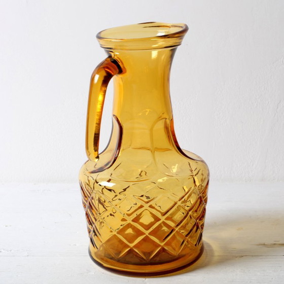 Zeldzame vintage Italiaanse design karaf van amberkleurig glas / kan uit het midden van de 20e eeuw / (photo 4 of 7)
