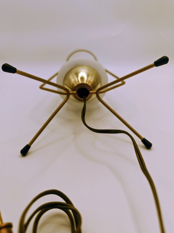 Lampada da tavolo vintage 1950 Arlus / Treppiede metallo dorato e opalina – Lampade da tavolo (photo 7 of 9)