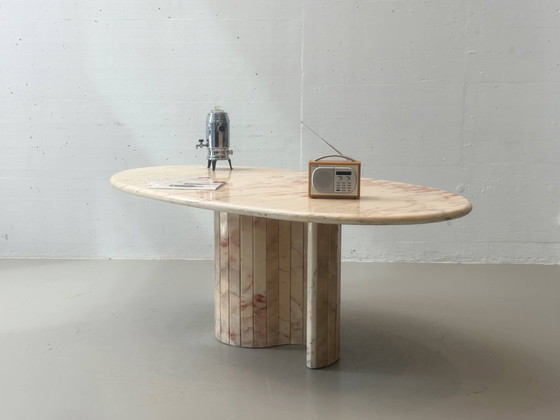Mesa de comedor de cuarzo rosa, fabricada en Italia en la década de 1980. – made in italy, Mesas de comedor (photo 4 of 17)