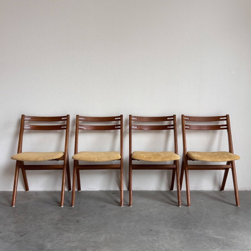 Set of 4 vintage Danish chairs