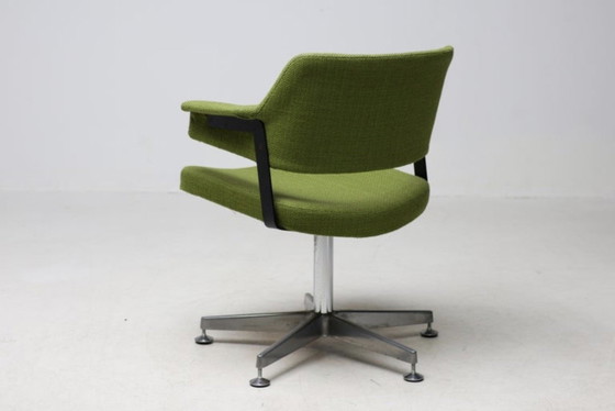 André Cordemeyer — Chaise de bureau pour Gispen – Chaises pivotantes, Aluminium, Wool (photo 3 of 11)