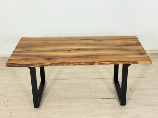 Massief houten eettafel van walnoothout / Tafel / Eettafel / Vergadertafel / Woonkamertafel / 180 cm breed