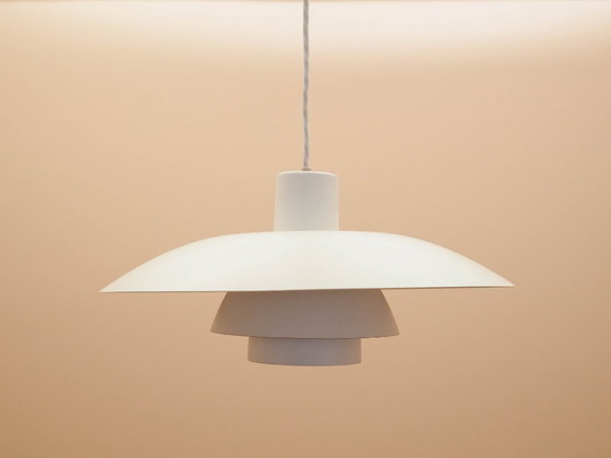 Image 1 of Lampada a sospensione design danese anni '60 designer Poul Henningsen produttore Louis Poulsen