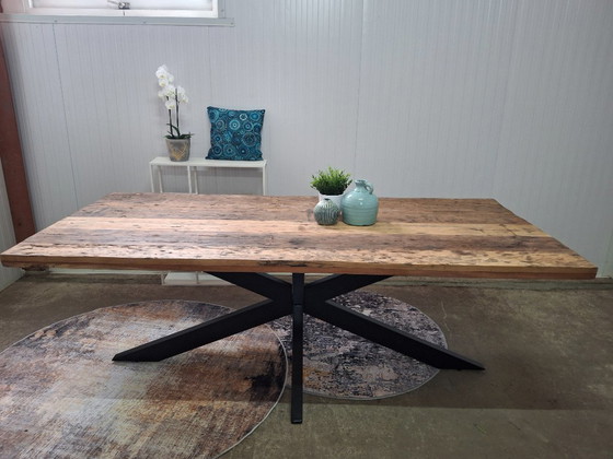Image 1 of Robusto tavolo da pranzo in legno di fienile, 220x100cm con gambe in metallo
