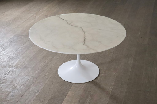 Vintage Round Marble Tulip Dining Table By Eero Saarinen For Knoll, 1970S