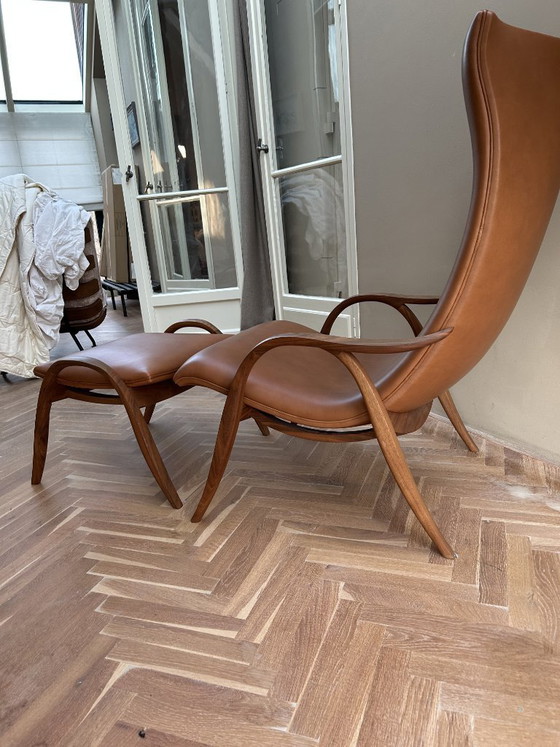 Image 1 of FH429 Signature Chair met voetenbank, Carl Hansen & Søn.