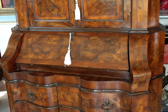 Image 1 of Originele Lombardische Italiaanse trumeau van walnoot en walnootwortelhout, 19e eeuw, Noord-Italië