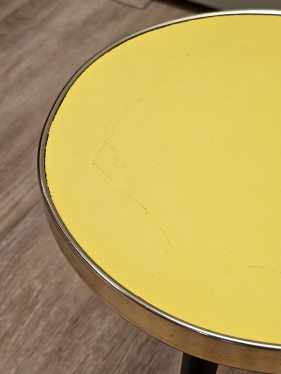 Vintage Yellow Plant Table Small Table Side Table Table – Wood (photo 5 of 6)