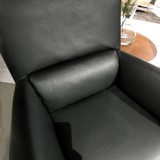 Image 1 of Poltrona Rolf Benz 322 con pouf