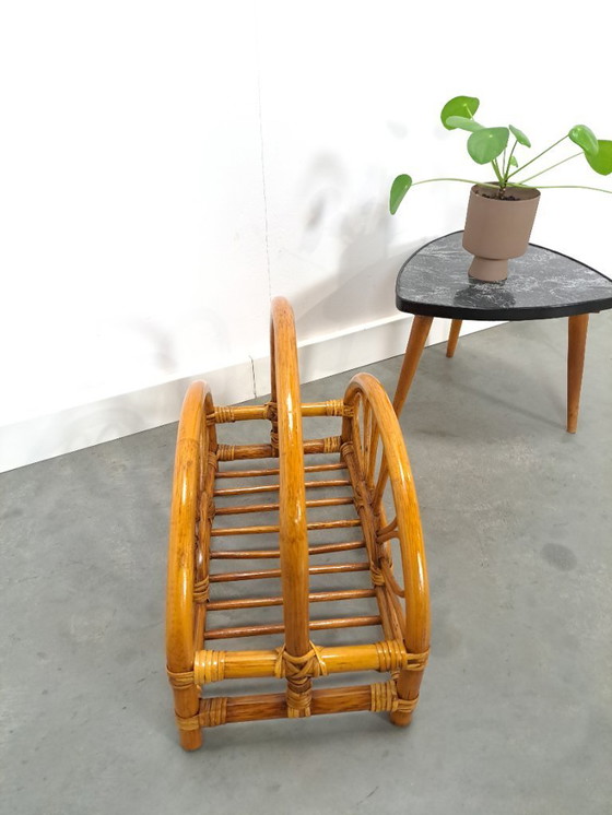 Image 1 of Rattan magazine rack, reading basket