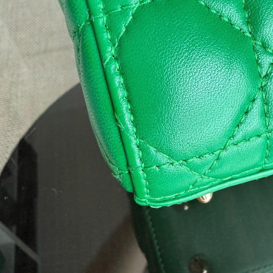 Image 1 of DIOR LADY SMALL FLAP - CANNAGE LAMSLEER GROEN MET GOUDEN BESLAG