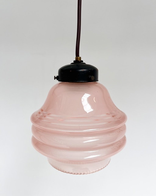 Rosa Vintage-Deckenlampe, 1960er Jahre – hanglampen, Plastic, Metal (photo 2 of 6)
