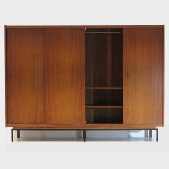 Image 1 of Grote vintage design kledingkast in teak met schuifdeuren, 1960s