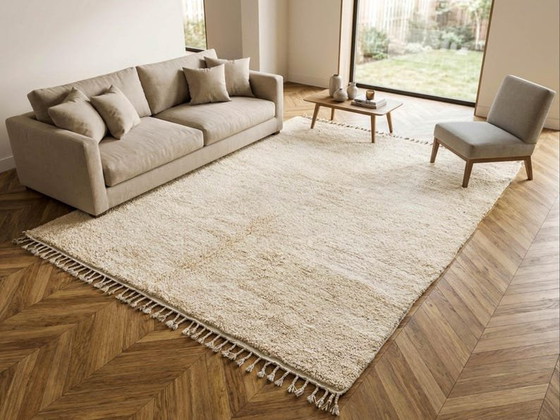 Handgefertigter einfacher Berber-Teppich aus Naturwolle 200/300cm – Teppiche & Läufer, Wool (photo 7 of 7)