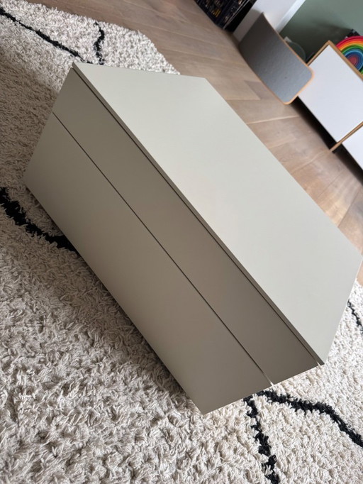 Table de chevet design Porro beige