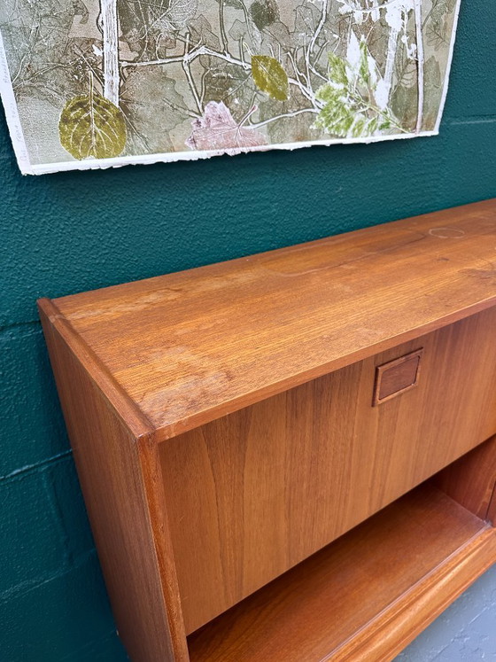 Buffet haut en teck Mid-Century / Buffet bas compact – Vintage années 60 – Wood (photo 4 of 14)