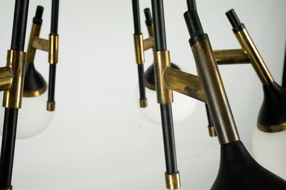 Image 1 of Rara lámpara Stilnovo de los años 50 con globos de cristal opalino. Italia