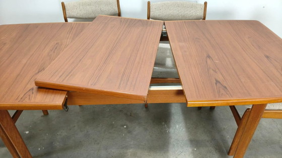 Juego de Sillas de Comedor de Diseño de Erik Buch – Conjuntos de comedor, Wood (photo 3 of 5)
