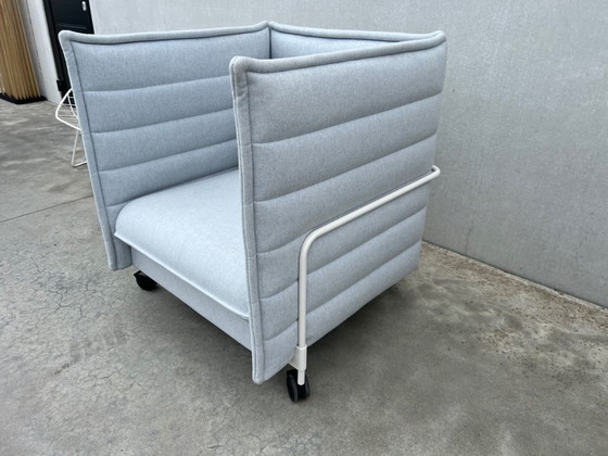 Image 1 of Panca acustica Vitra Alcove