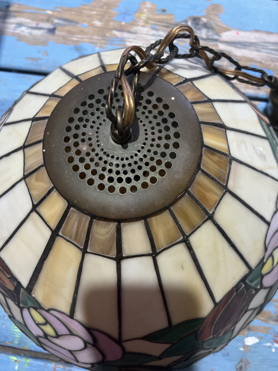 Image 1 of Lampada a sospensione vintage in stile Tiffany anni '90