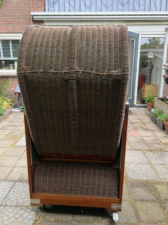 Image 1 of Bijzondere Handgemaakte Tuin/Ligstoel (Cocoon)