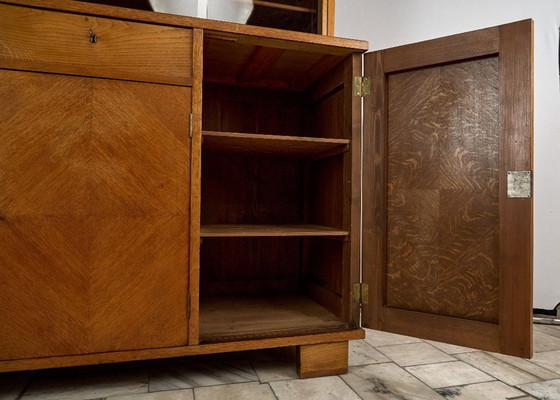 Image 1 of Vintage houten dressoir, jaren 1930, Tsjechoslowakije