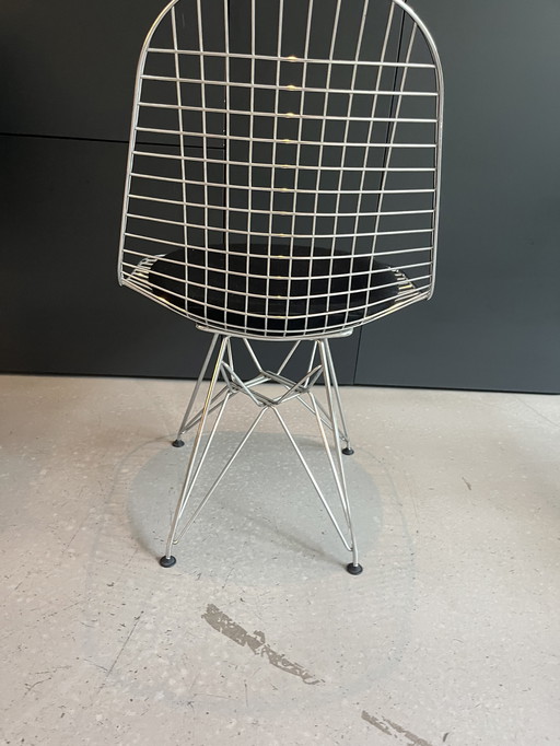Vitra Eames Wire Chair vintage