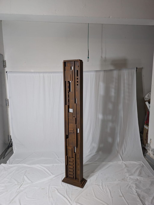 Italian Freestanding Sculpture, 70s 