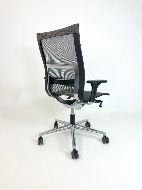 Image 1 of ICF Una Plus chair