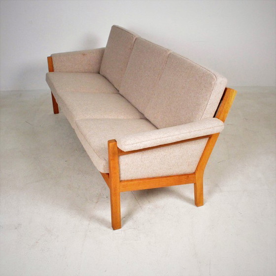 Image 1 of GE40 Scandinavische sofa in eikenhout, gestempeld Hans J. Wegner voor Getama, jaren 60
