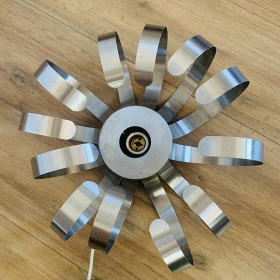 Image 1 of Suspension vintage fleur en rubans d’inox – Space Age années 1970