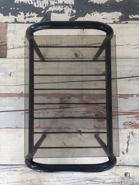 Image 1 of Table d'appoint à cadre tubulaire années 1980