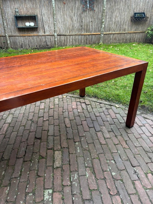 Mesa de comedor de madera de cerezo 240-100