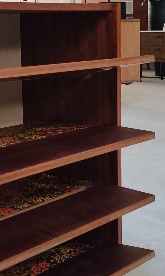 Image 1 of meuble à chaussures style années 50