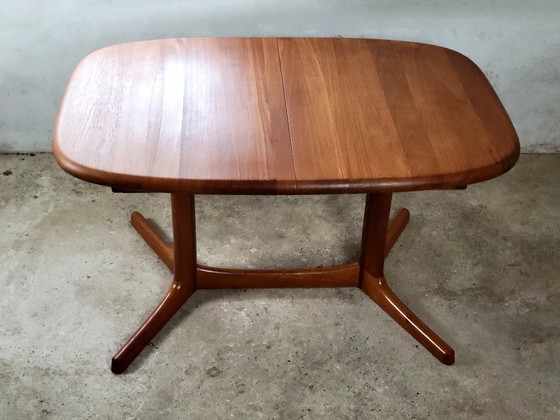 Image 1 of Tavolo da pranzo ovale allungabile in stile danese di Dyrlund in teak