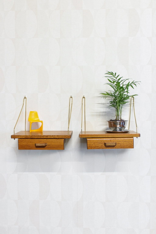 Set vintage Deense nachtkastjes met messing dragers