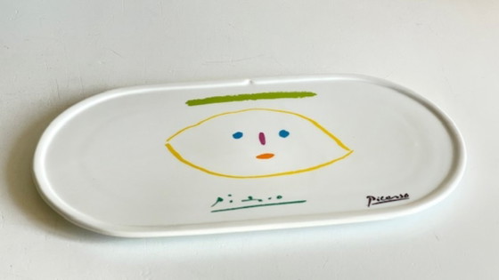 Image 1 of Serveerschaal/bord gesigneerd door Picasso